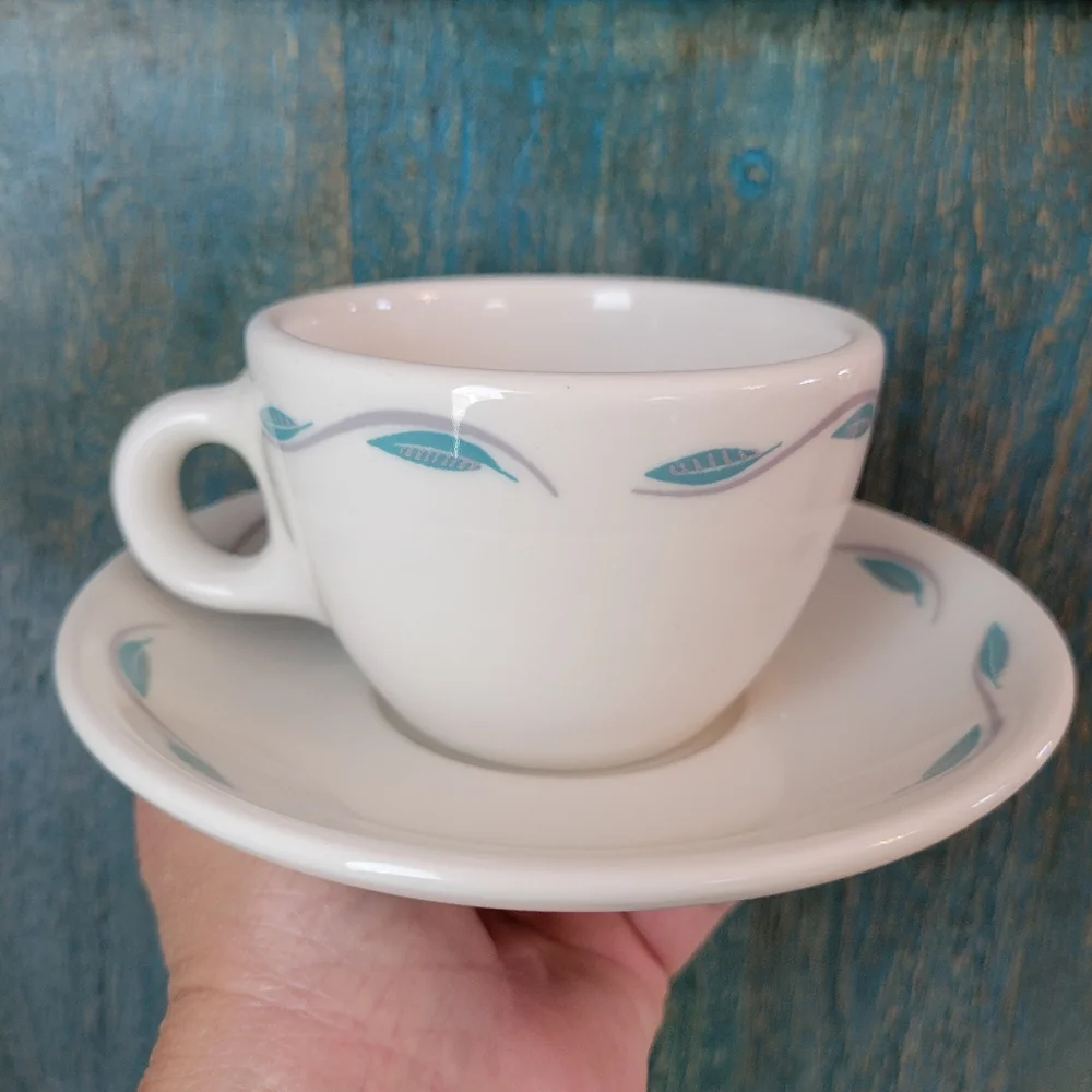 Vintage Homer Laughlin Best China Cups & Saucers (2 sets) ~ Retro!